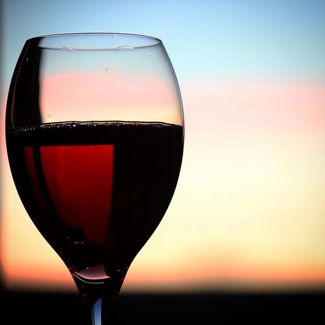 Mycket mumsigt rosébubbel ikväll! Återkommer med recension när jag njutit en stund.