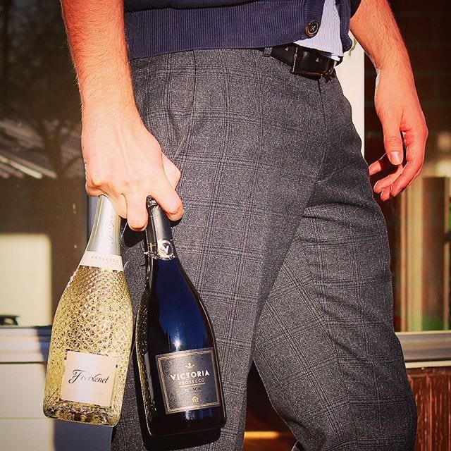 It's Prosecco o'Clock!
Vilken skulle du valt?
️ Freixenet (nr 77774; 99 kr)
️ Victoria (nr 78225; 150 kr)
@freixenet @victorialadolcevita
